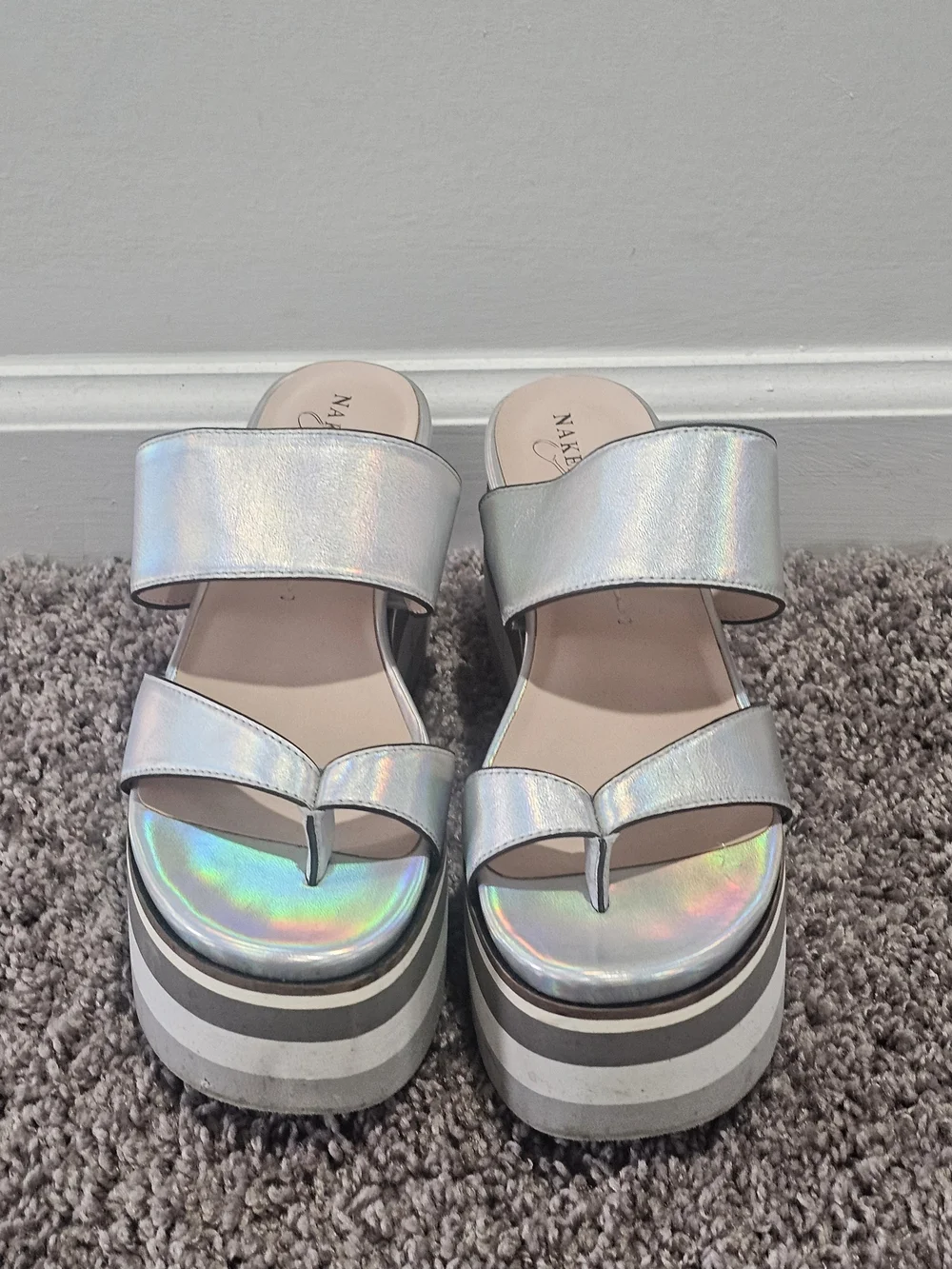 Naked Feet Iridescent Holographic Platform Thong Sandals Size 6.5M Zenon-Core